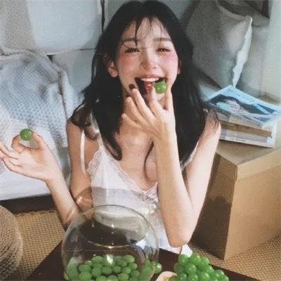 红色康拜因